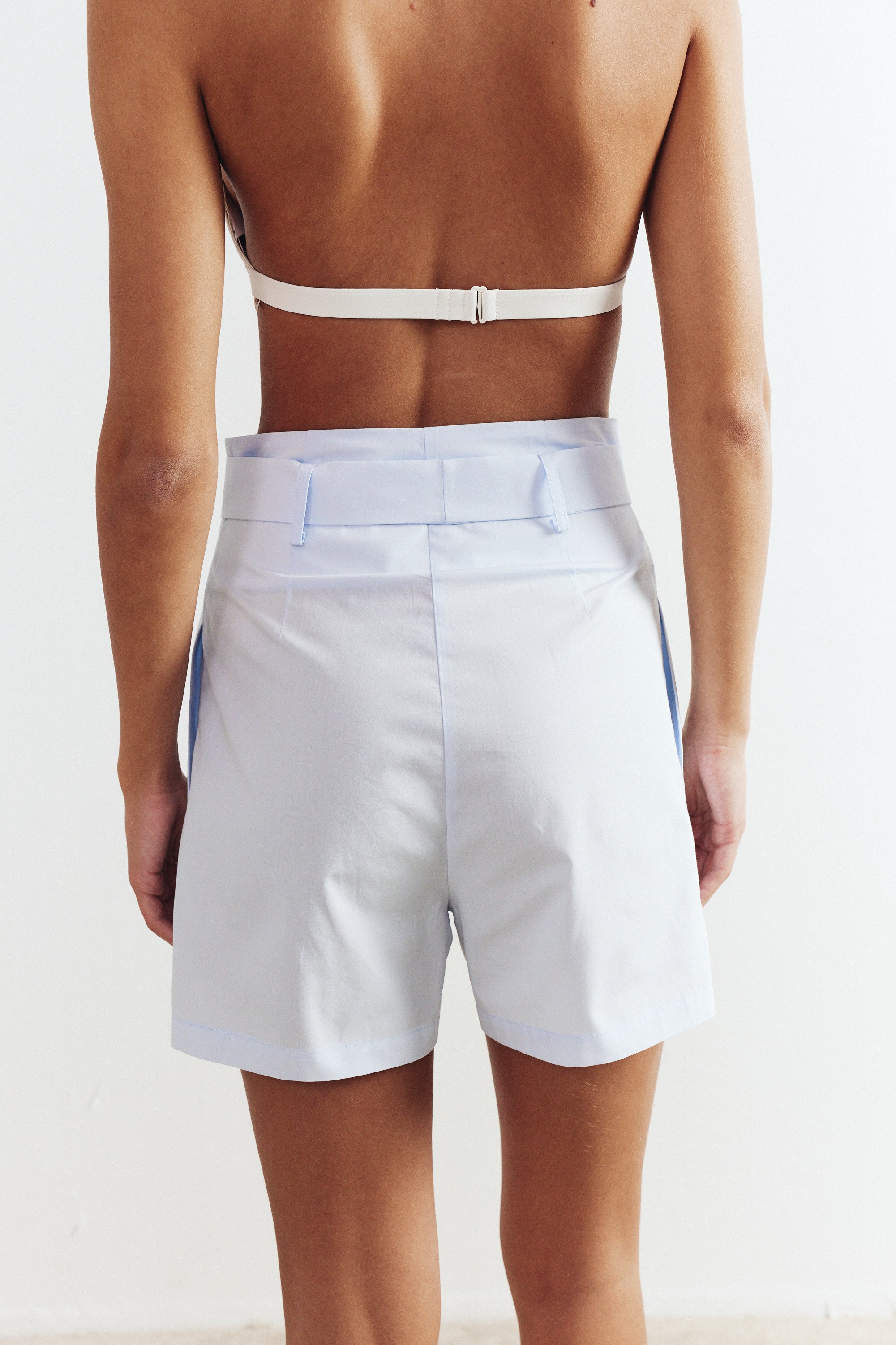 LUCE SHORT